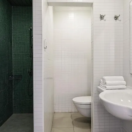 The By Esperia 4*