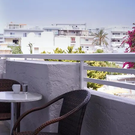The By Esperia Lejlighedshotel