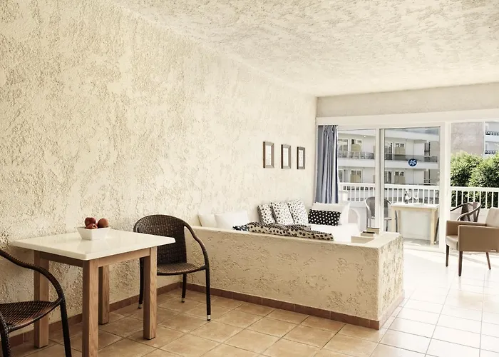 The By Esperia Lägenhetshotell