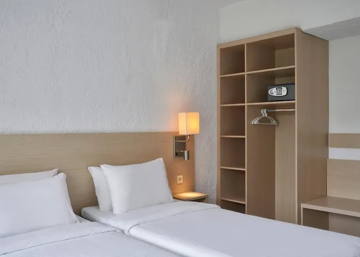 Lägenhetshotell The By Esperia